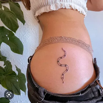 OnlyFans cuenta nuriadamasmoreno avatar 1