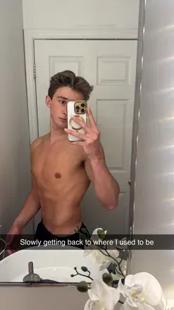 OnlyFans cuenta twinkerbell2026 avatar 1