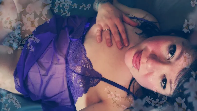OnlyFans cuenta spacekittymeowmeow header 2