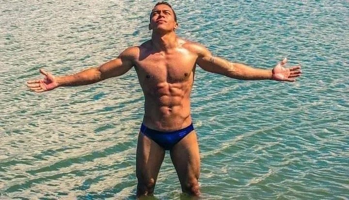 OnlyFans cuenta crisstom header 2