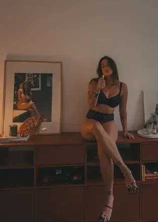 OnlyFans cuenta sophieandjune header 2