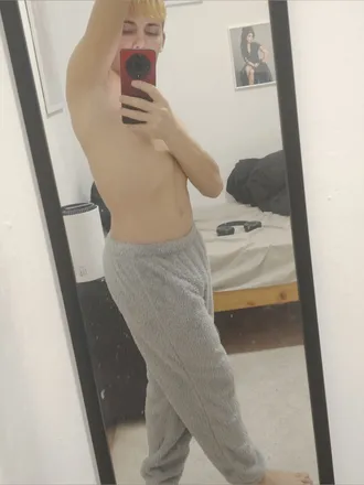 OnlyFans cuenta vam25 header 2