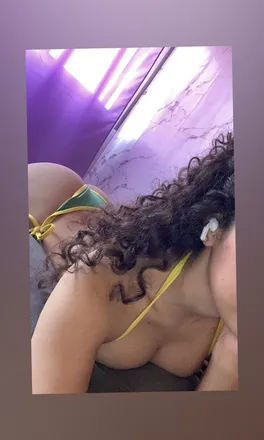 OnlyFans cuenta lady_page header 2
