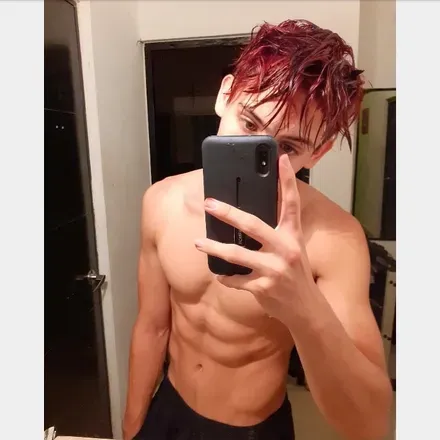 OnlyFans cuenta u34055587 avatar 1