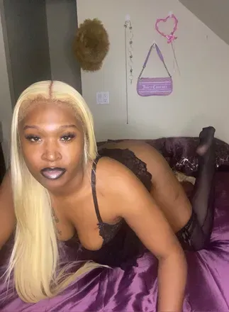 OnlyFans cuenta shesblasian avatar 1