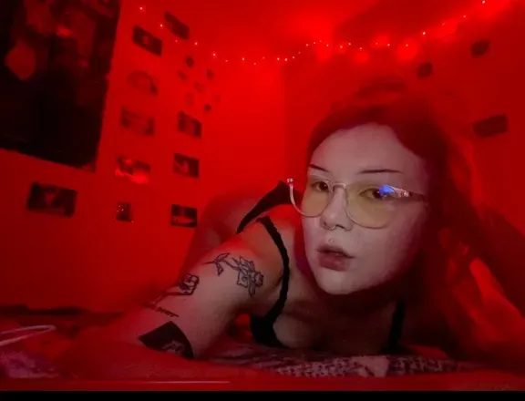 OnlyFans cuenta portlandviolet header 2