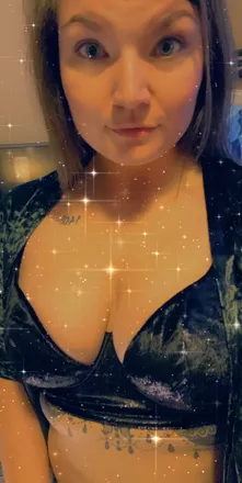 OnlyFans cuenta roxxxyheart header 2