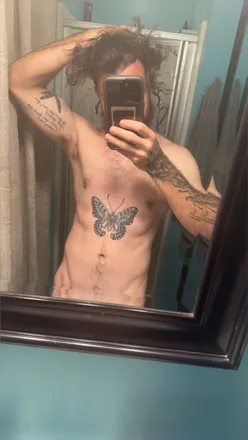 OnlyFans account  sslightning header 2