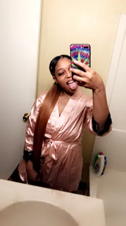 OnlyFans cuenta sassylilbisshh header 2