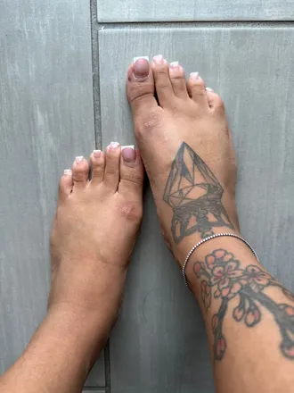 OnlyFans cuenta frenchies23 header 2