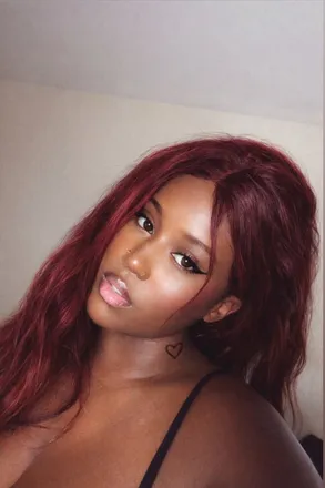 OnlyFans cuenta avani0445 header 2