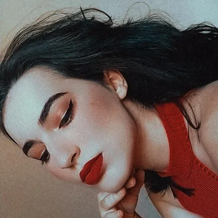 OnlyFans cuenta tainagabrielly header 2