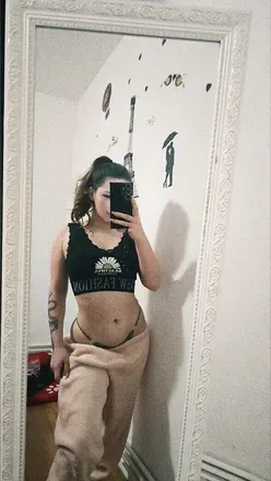 OnlyFans account  roxanaan avatar 1
