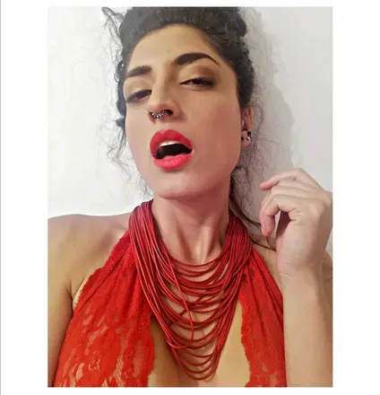 OnlyFans cuenta rousedemer avatar 1