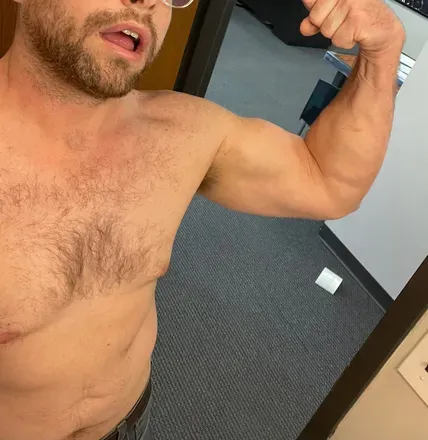 OnlyFans account  johnnytinman avatar 1
