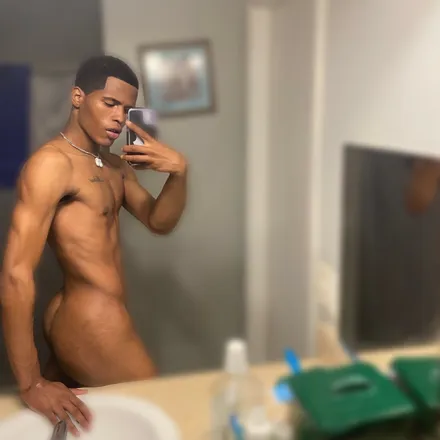 OnlyFans cuenta slimlani header 2
