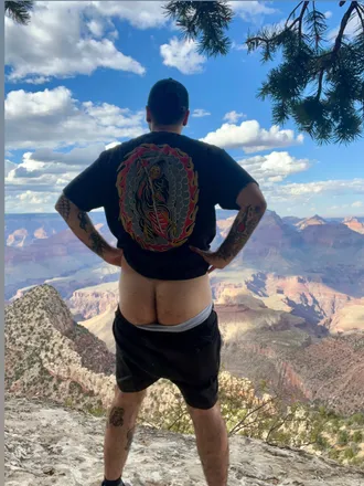 OnlyFans cuenta aaronoshie header 2