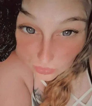 OnlyFans cuenta solelyliv avatar 1