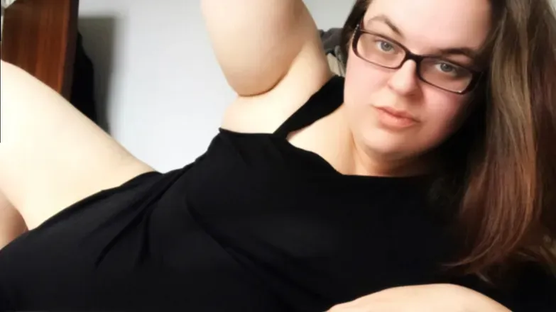 OnlyFans cuenta karaadams4u header 2