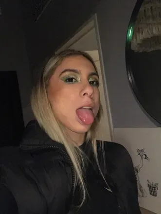 OnlyFans cuenta mariangelar avatar 1