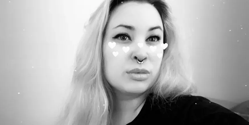 OnlyFans account  tayzer avatar 1