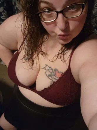 OnlyFans cuenta queenvampywarrior header 2