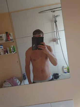 OnlyFans cuenta razzlery header 2