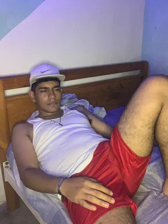 OnlyFans cuenta eduardo_trr23 header 2