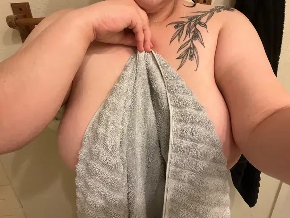 OnlyFans account  haleyml avatar 1
