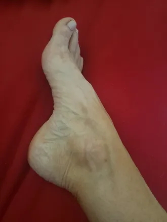 OnlyFans cuenta sweetcinfeetskin header 2