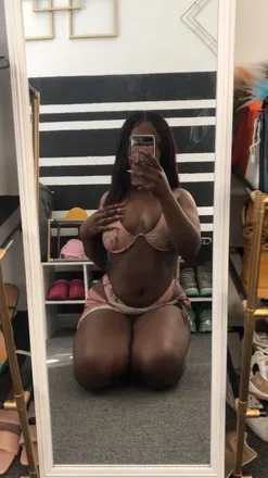 OnlyFans cuenta promicuous.girl header 2