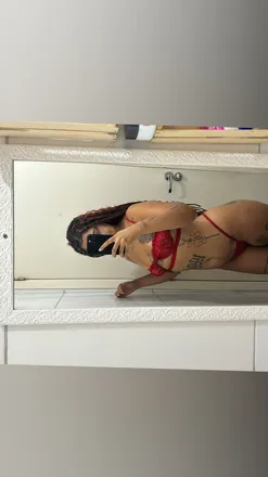 OnlyFans cuenta lili-bella header 2