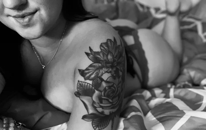 OnlyFans cuenta missrosey_ header 2