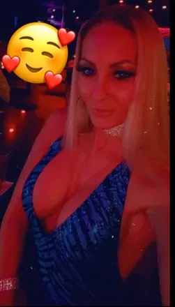 OnlyFans cuenta ambitiousblonde614 avatar 1