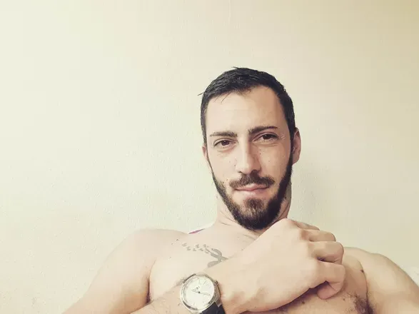OnlyFans account  crowarwick avatar 1