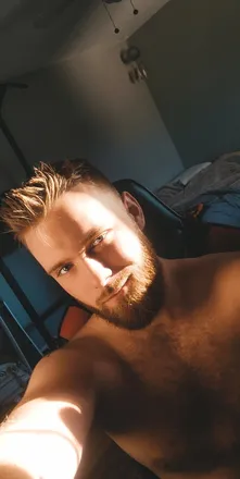 OnlyFans cuenta fr3ncht0ast header 2