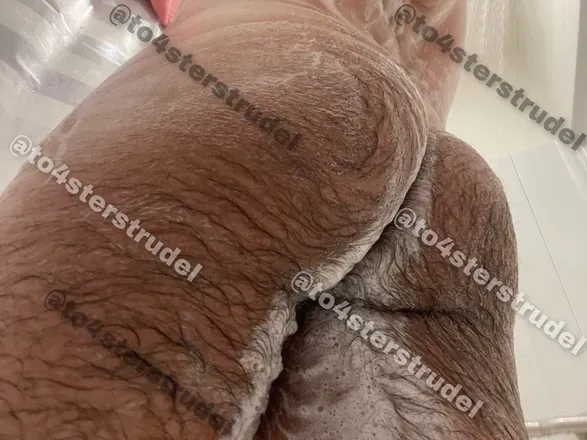 OnlyFans cuenta to4ster_strudel avatar 1