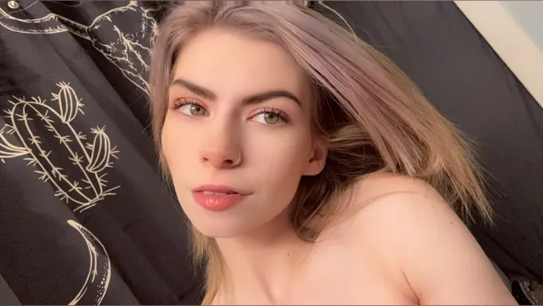 OnlyFans cuenta tiny_babygirl01 avatar 1