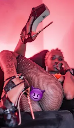 OnlyFans cuenta lowkeyy avatar 1