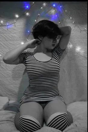 OnlyFans cuenta mikoland avatar 1