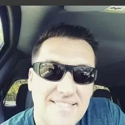OnlyFans cuenta robrun77 avatar 1