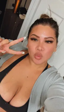 OnlyFans cuenta onlyalana.xo header 2
