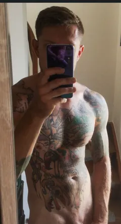 OnlyFans account  handsome_inked header 2