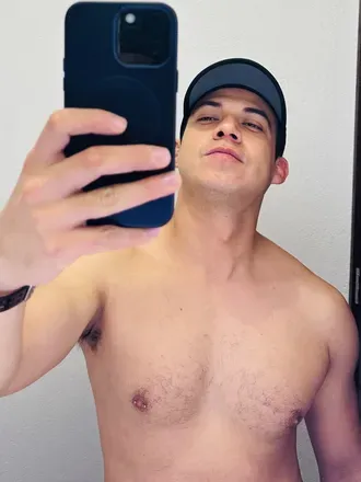 OnlyFans cuenta xxx_icaro_xxx avatar 1