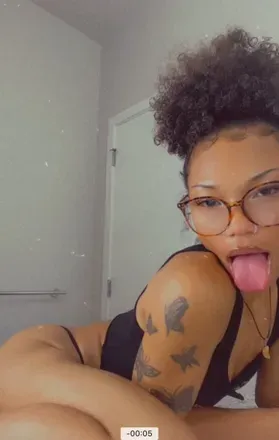 OnlyFans account  u20019355 header 2