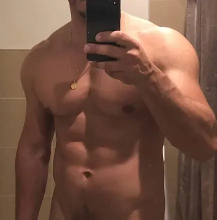 OnlyFans cuenta musclebtm96 avatar 1