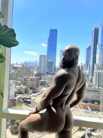 OnlyFans cuenta the_fitness_dom header 2