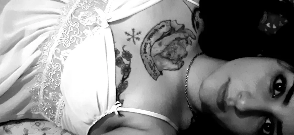 OnlyFans cuenta karoumarkov header 2