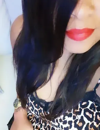 OnlyFans account  yaremibcn avatar 1