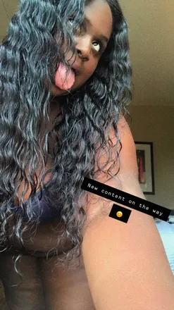 OnlyFans cuenta spoiledbrat.ev header 2